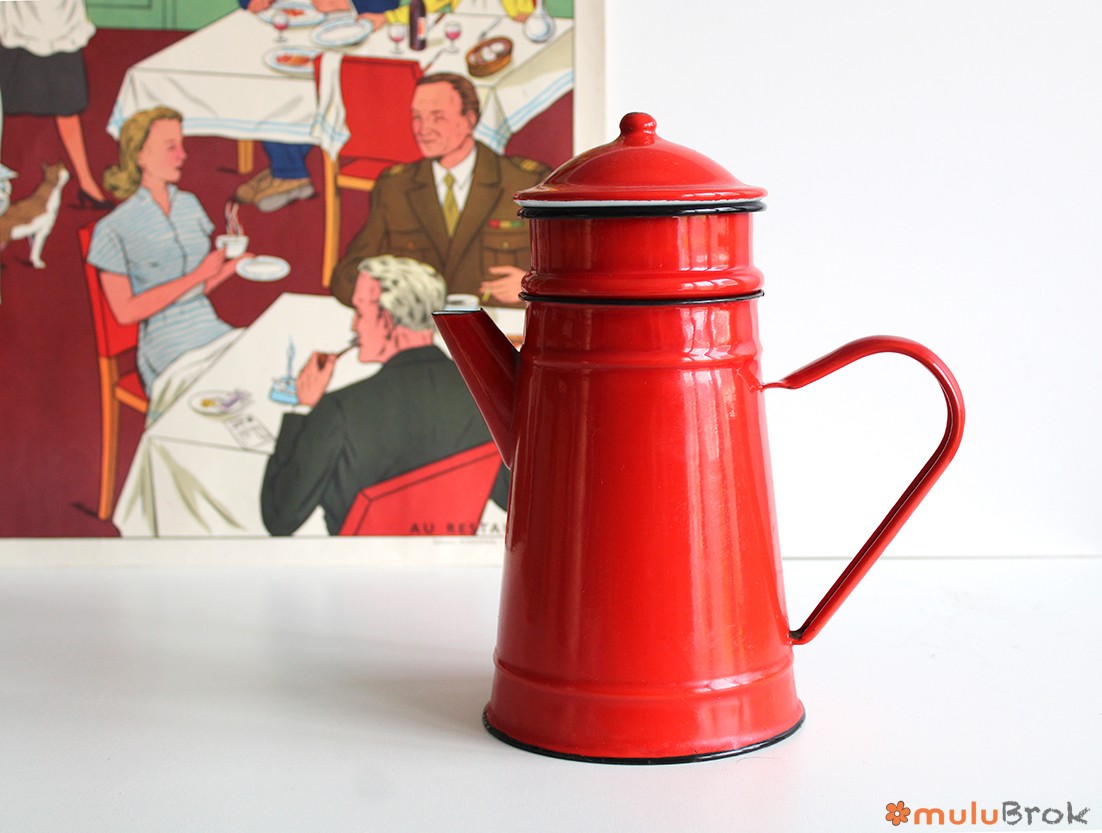 Cafetière émaillée