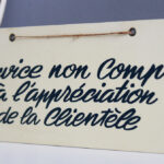 Photo 2 - Pancarte Service non compris